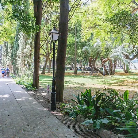Center Casals Apartamento Marbella