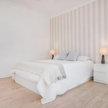 Apartment Center Casals *